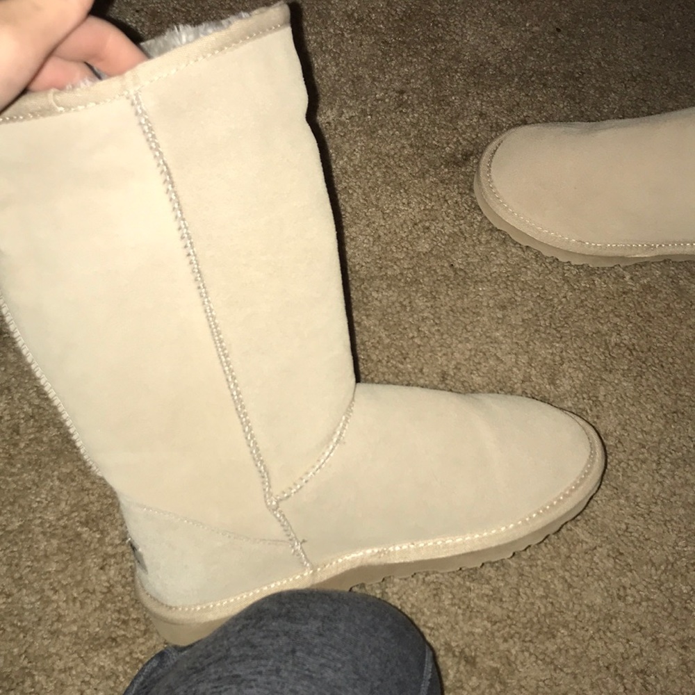 Brand new ugg boots